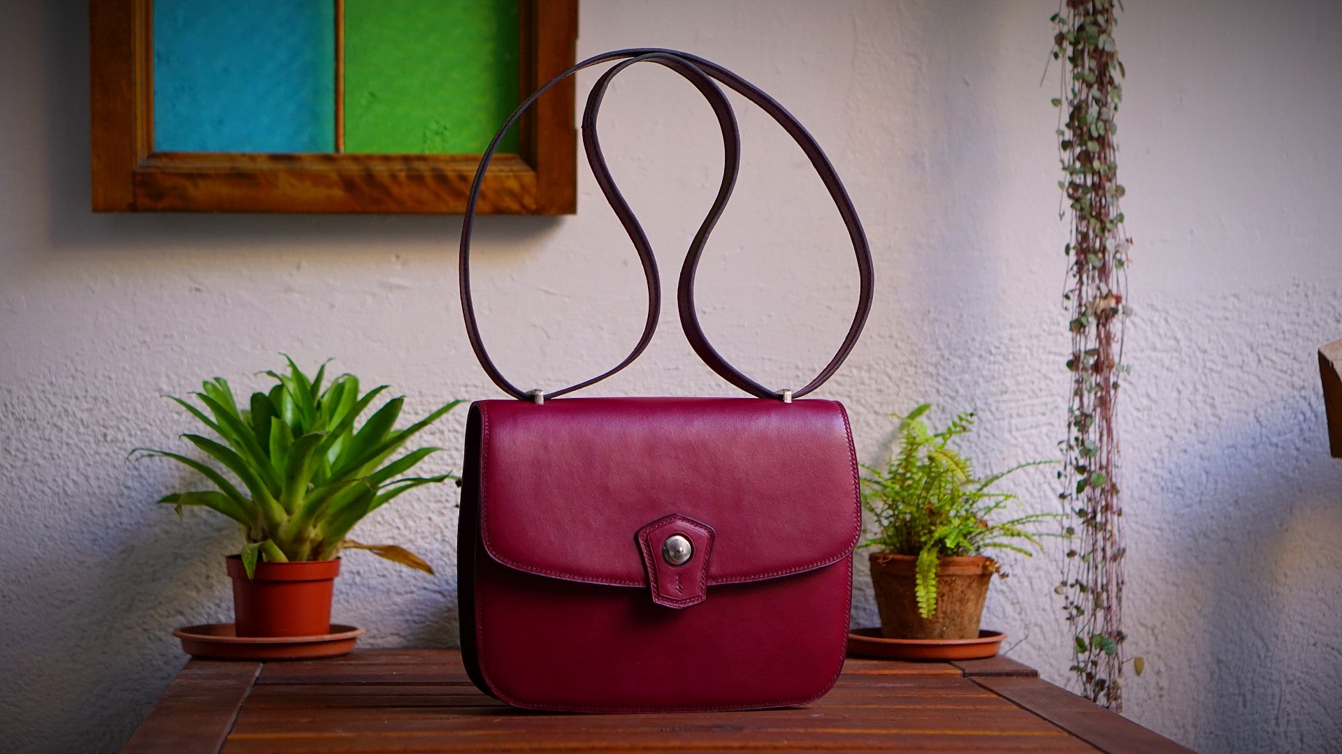 Bolso bandolera mujer multi-estilo, bolso cruzado versátil, bolso de hombro convertible, bandolera con correa intercambiable, bolso de mano mujer casual, cartera bandolera elegante, bolsos de mujer tendencia.