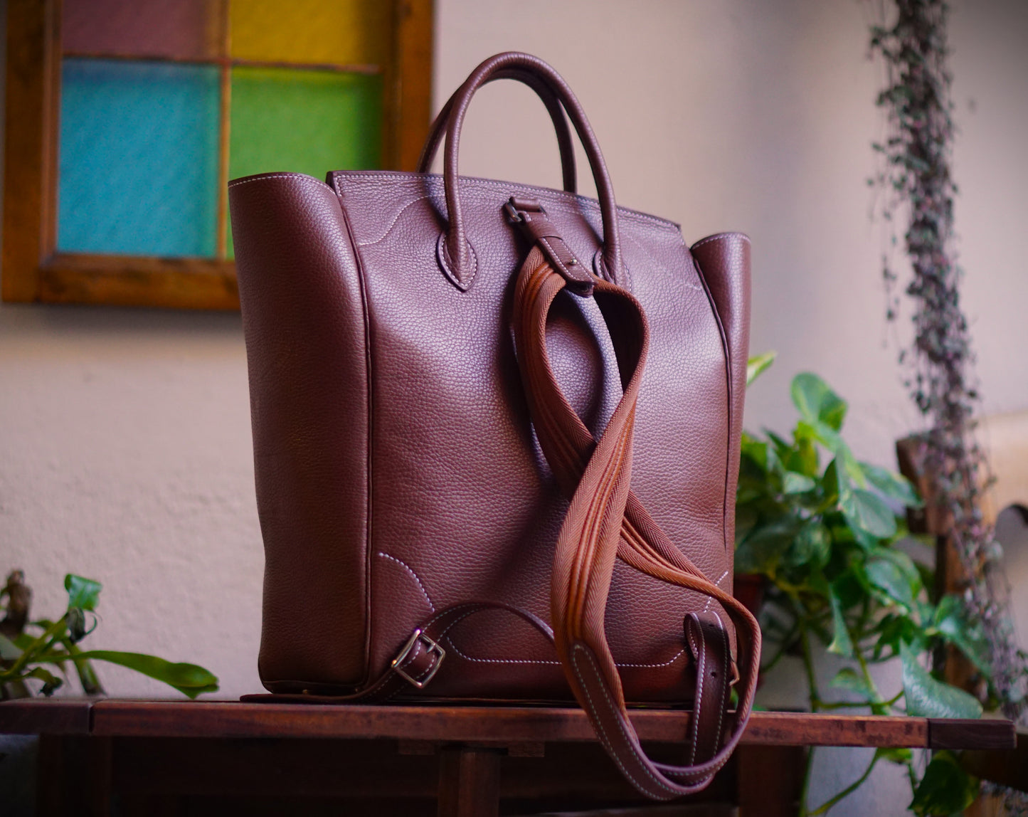 Bolso mochila unisex, mochila convertible de piel, bolso 2 en 1 hombre mujer, mochila urbana unisex, bolso mochila para portátil, mochila de hombro transformable, mochila minimalista versátil.