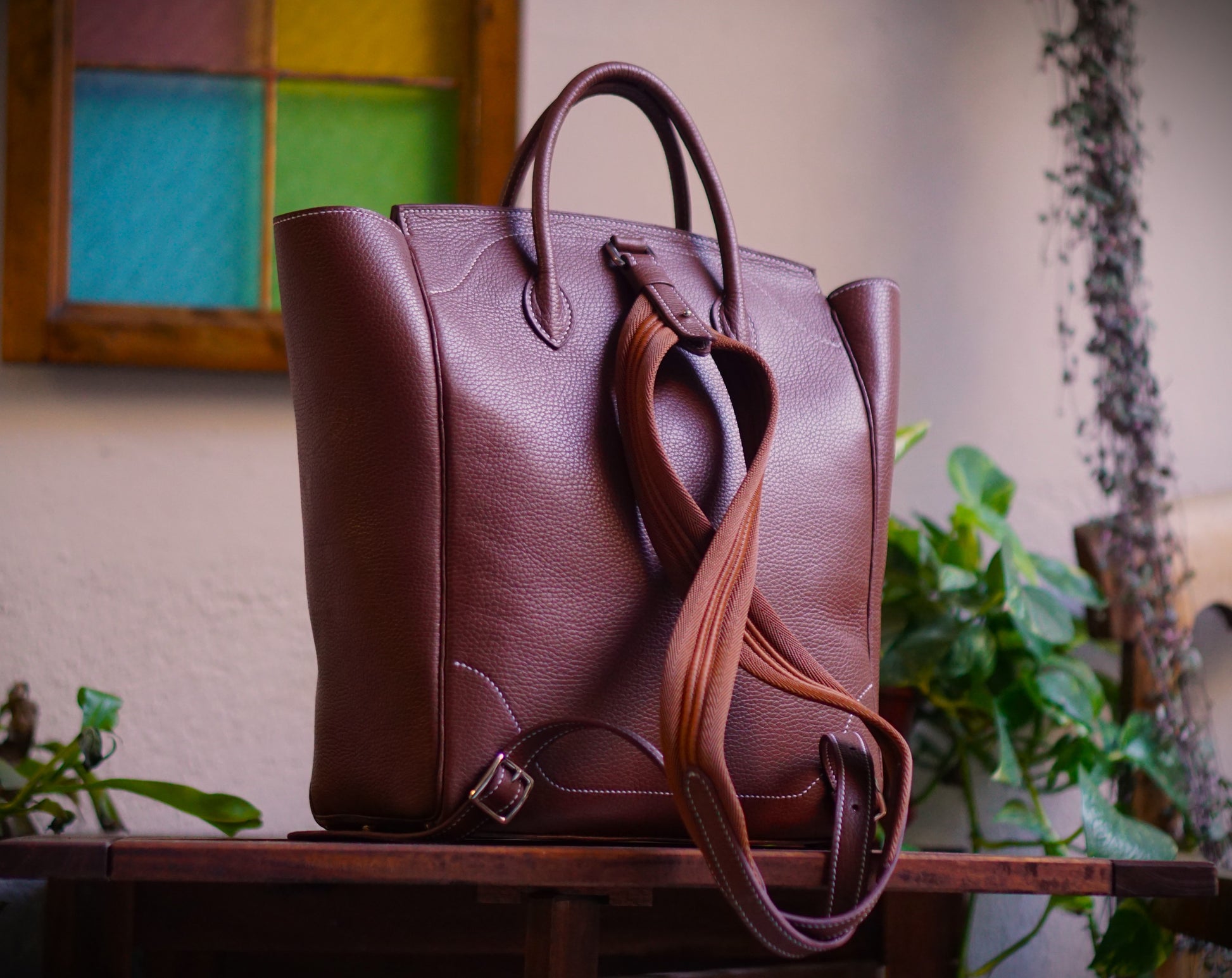 Bolso mochila unisex, mochila convertible de piel, bolso 2 en 1 hombre mujer, mochila urbana unisex, bolso mochila para portátil, mochila de hombro transformable, mochila minimalista versátil.
