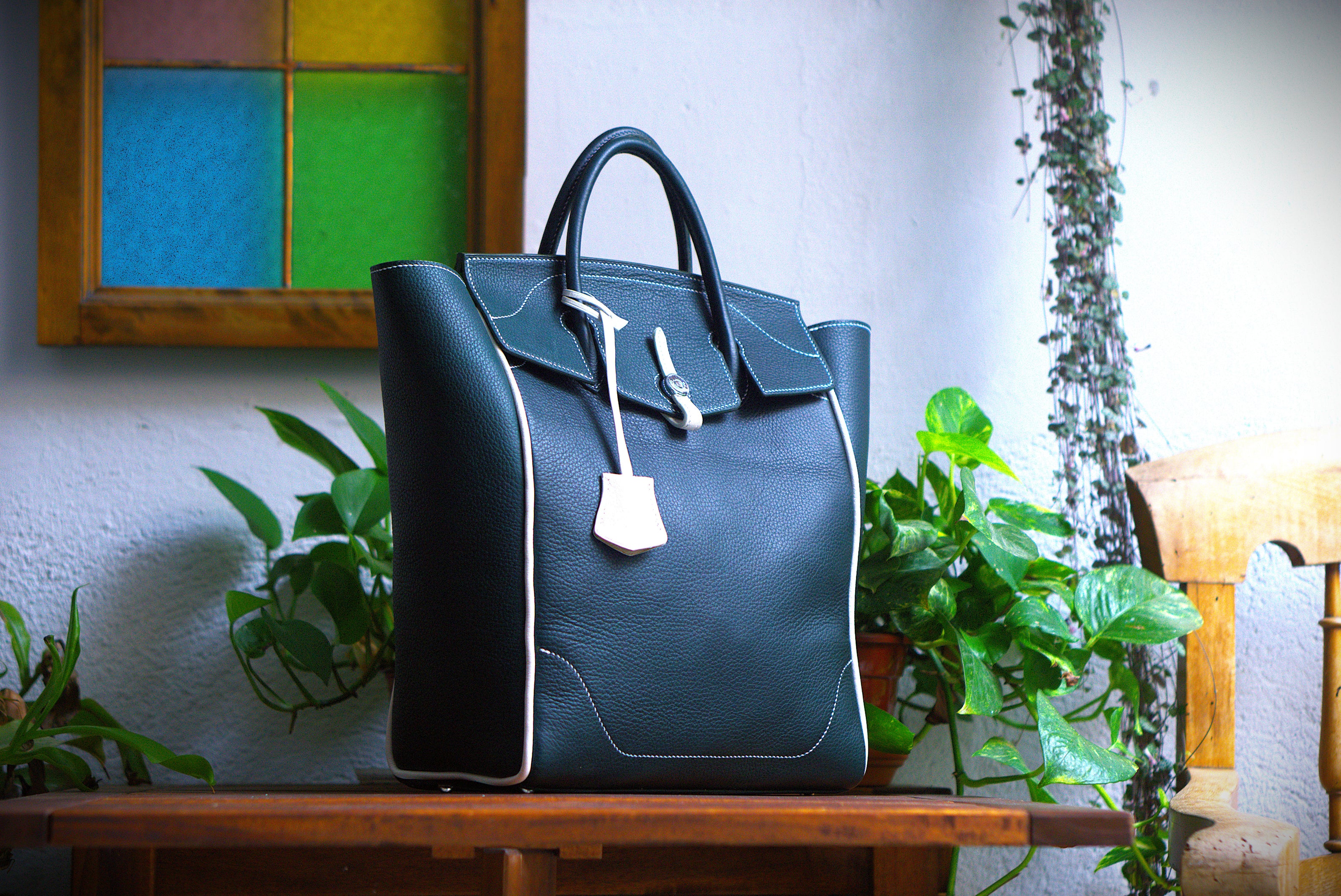 Bolso mochila unisex, mochila convertible de piel, bolso 2 en 1 hombre mujer, mochila urbana unisex, bolso mochila para portátil, mochila de hombro transformable, mochila minimalista versátil.
