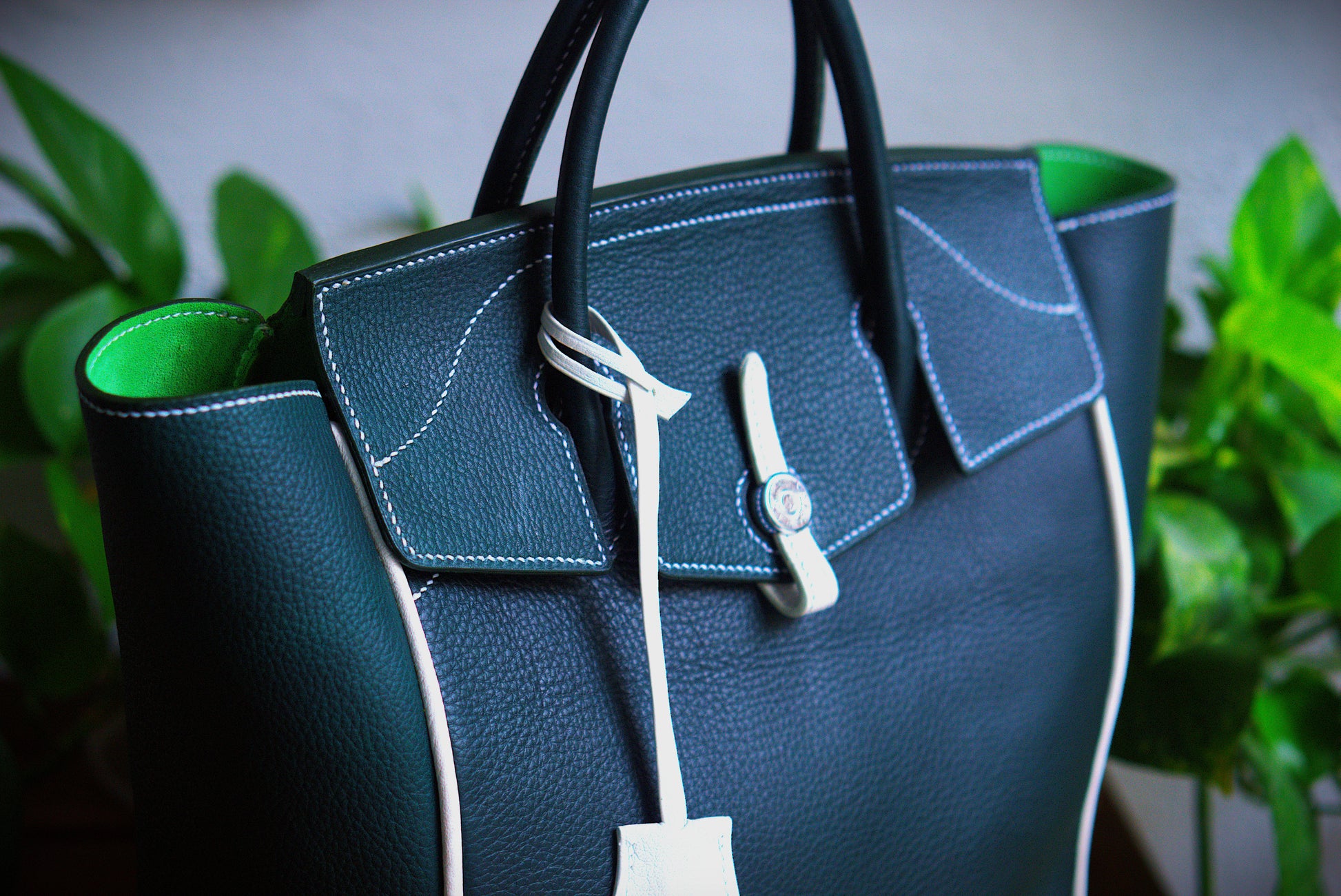 Bolso mochila unisex, mochila convertible de piel, bolso 2 en 1 hombre mujer, mochila urbana unisex, bolso mochila para portátil, mochila de hombro transformable, mochila minimalista versátil.