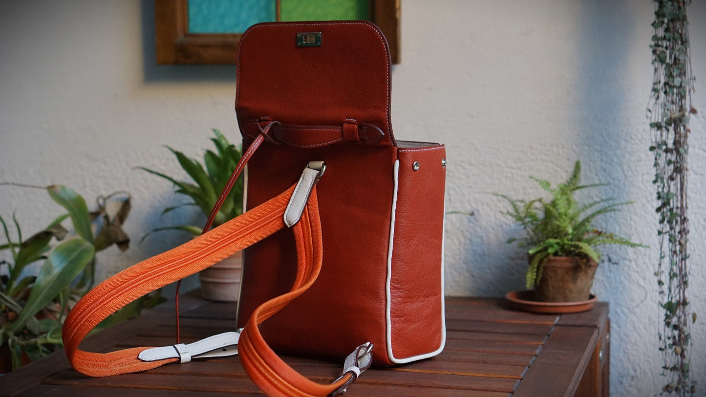 Mochila de piel mujer, mochila de cuero elegante, mochila urbana mujer, bolso mochila de piel, mochila de vestir femenina, mochila para portátil pequeña, mochilas de cuero legítimo.