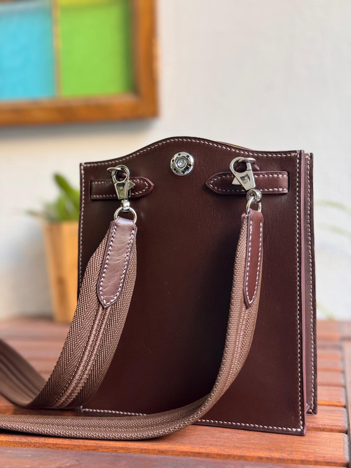 bolso elefante de cuero hecho a mano